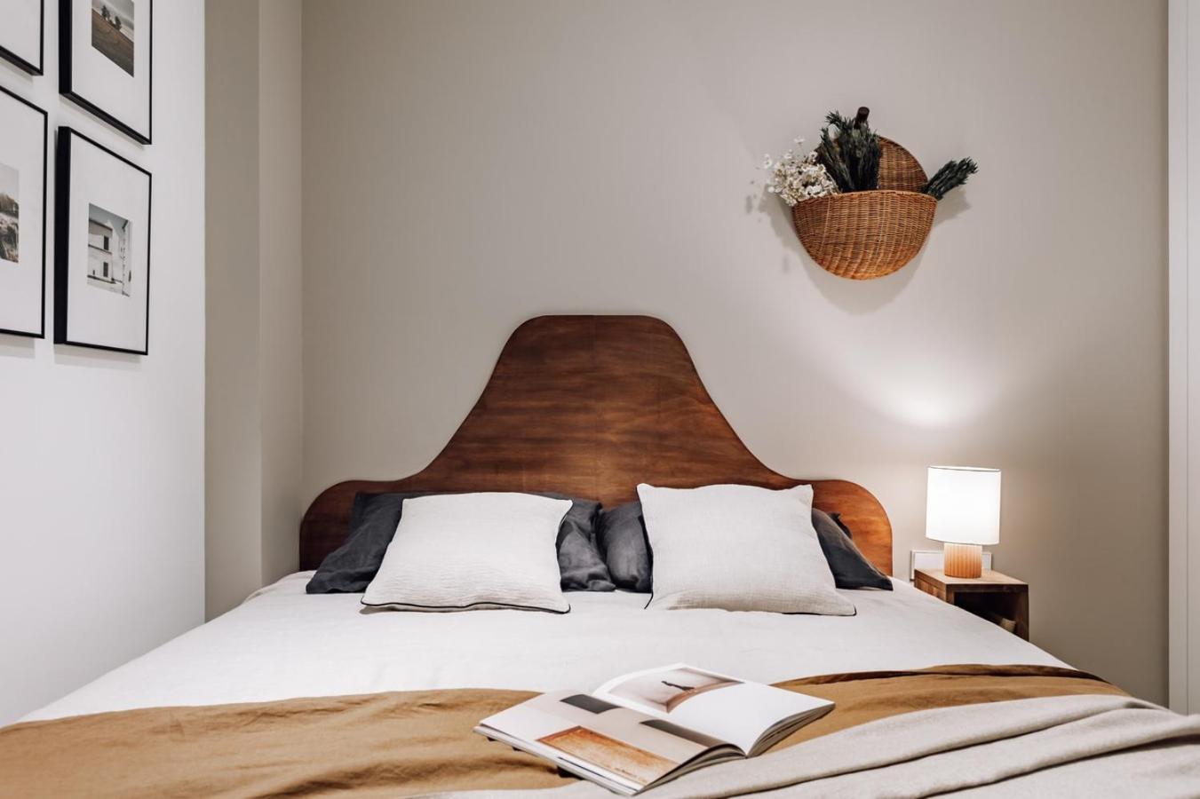 Encina - 2 Bedrooms In Eixample Esquerra Apartment *