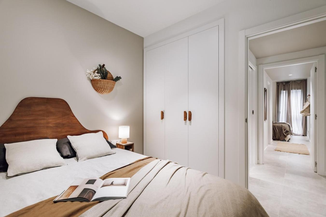 Encina - 2 Bedrooms In Eixample Esquerra *