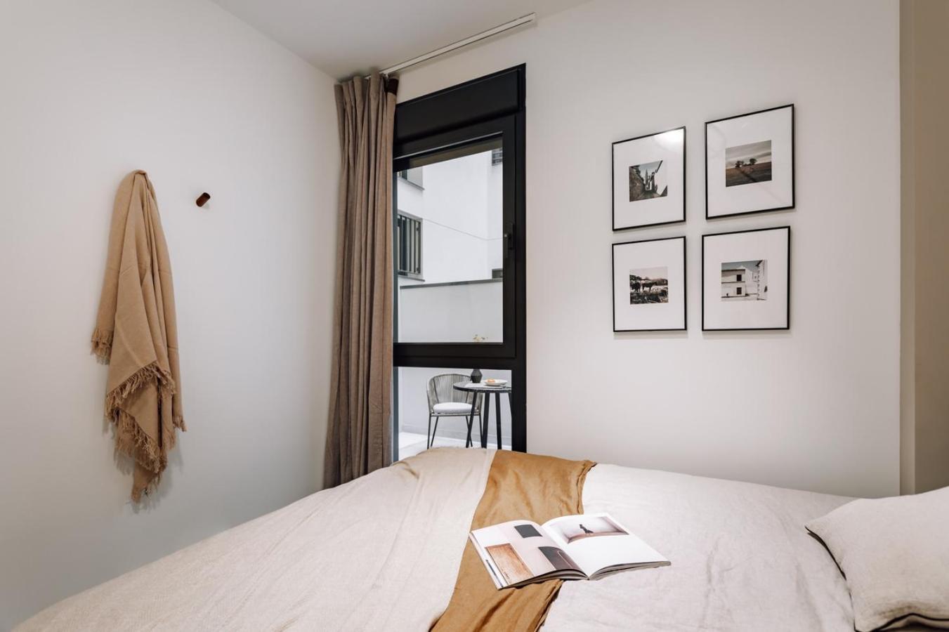 Encina - 2 Bedrooms In Eixample Esquerra Appartement *